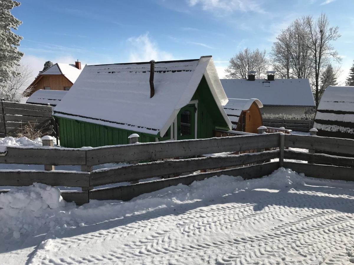 Glamping Park Hotel Moenichkirchen Exterior photo